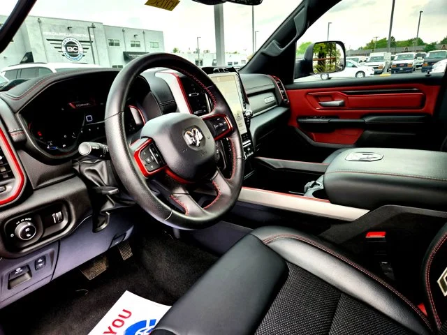 SEMINUEVOS RAM 1500 at Columbus in Bob Caldwell Chrysler Jeep Dodge Ram