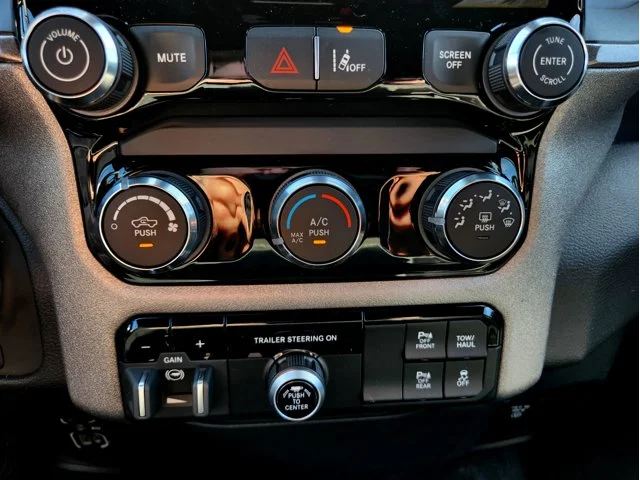 Nuevos RAM 1500 at Columbus in Bob Caldwell Chrysler Jeep Dodge Ram