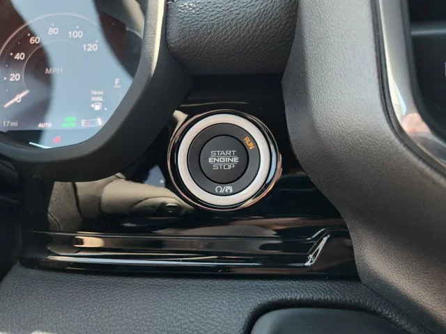 Nuevos RAM 1500 at Columbus in Bob Caldwell Chrysler Jeep Dodge Ram
