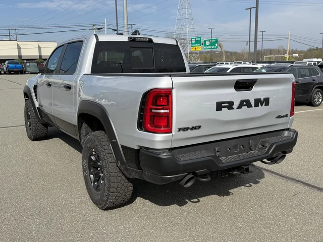 Nuevos RAM 1500 à Estados chez autogozo