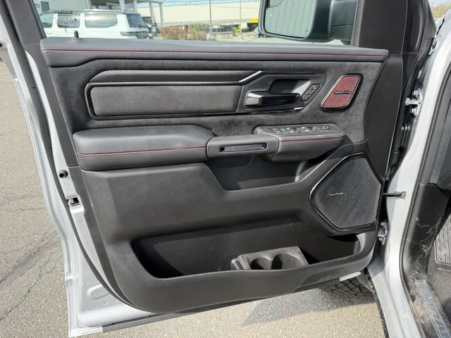 Nuevos RAM 1500 à Estados chez autogozo
