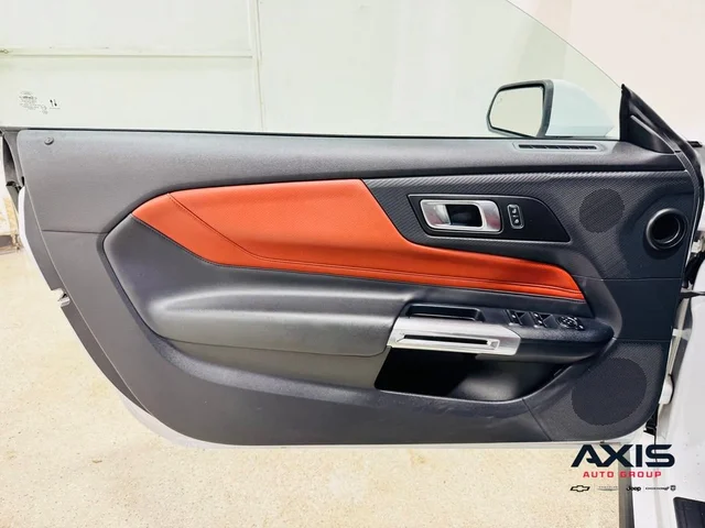 SEMINUEVOS FORD Mustang a Estados en autogozo