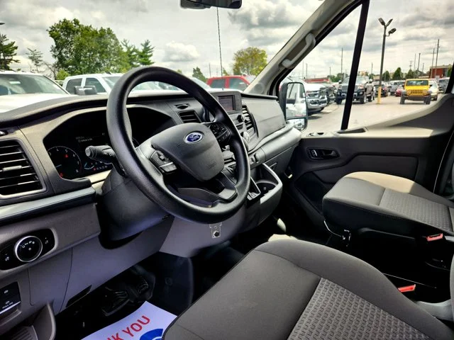 SEMINUEVOS FORD Transit-350 Passenger Van at Columbus in Bob Caldwell Chrysler Jeep Dodge Ram