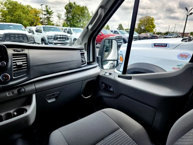 SEMINUEVOS FORD Transit-350 Passenger Van at Columbus in Bob Caldwell Chrysler Jeep Dodge Ram