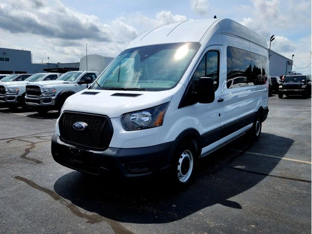 SEMINUEVOS FORD Transit-350 Passenger Van at Columbus in Bob Caldwell Chrysler Jeep Dodge Ram