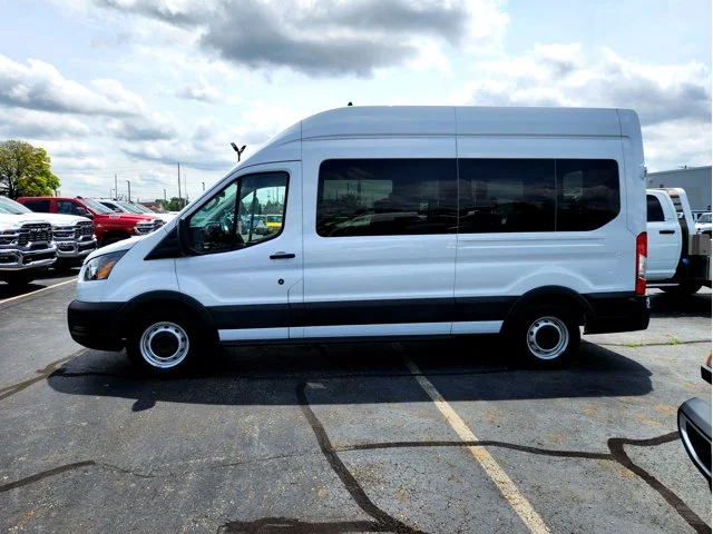 SEMINUEVOS FORD Transit-350 Passenger Van at Columbus in Bob Caldwell Chrysler Jeep Dodge Ram