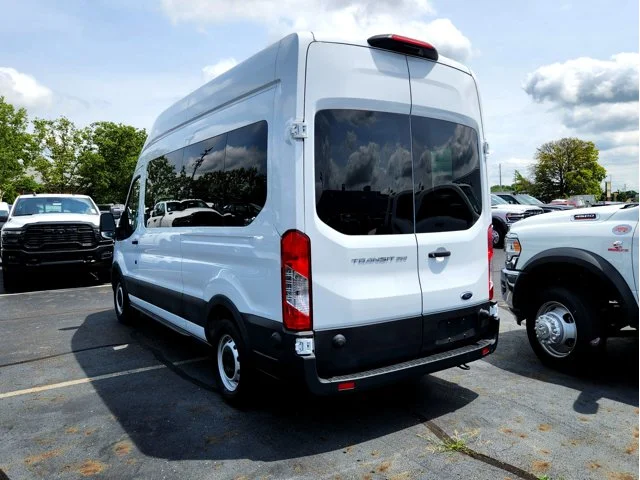 SEMINUEVOS FORD Transit-350 Passenger Van at Columbus in Bob Caldwell Chrysler Jeep Dodge Ram