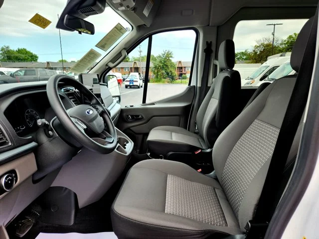 SEMINUEVOS FORD Transit-350 Passenger Van at Columbus in Bob Caldwell Chrysler Jeep Dodge Ram