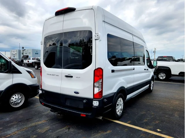 SEMINUEVOS FORD Transit-350 Passenger Van at Columbus in Bob Caldwell Chrysler Jeep Dodge Ram