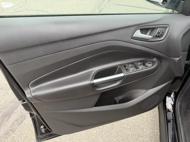 SEMINUEVOS FORD Escape a Estados en autogozo