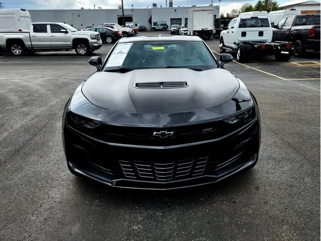 SEMINUEVOS CHEVROLET Camaro at Columbus in Bob Caldwell Chrysler Jeep Dodge Ram