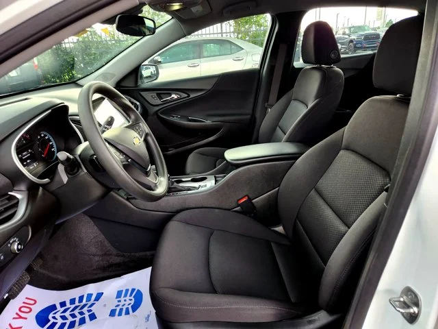 SEMINUEVOS CHEVROLET Malibu at Columbus in Bob Caldwell Chrysler Jeep Dodge Ram