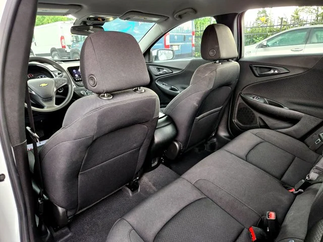 SEMINUEVOS CHEVROLET Malibu at Columbus in Bob Caldwell Chrysler Jeep Dodge Ram