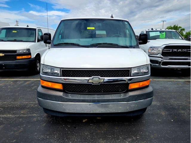SEMINUEVOS CHEVROLET Express 3500 at Columbus in Bob Caldwell Chrysler Jeep Dodge Ram
