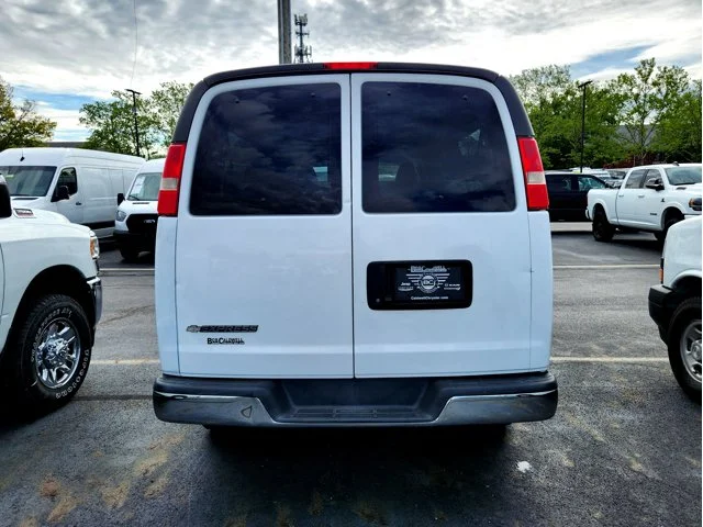 SEMINUEVOS CHEVROLET Express 3500 at Columbus in Bob Caldwell Chrysler Jeep Dodge Ram