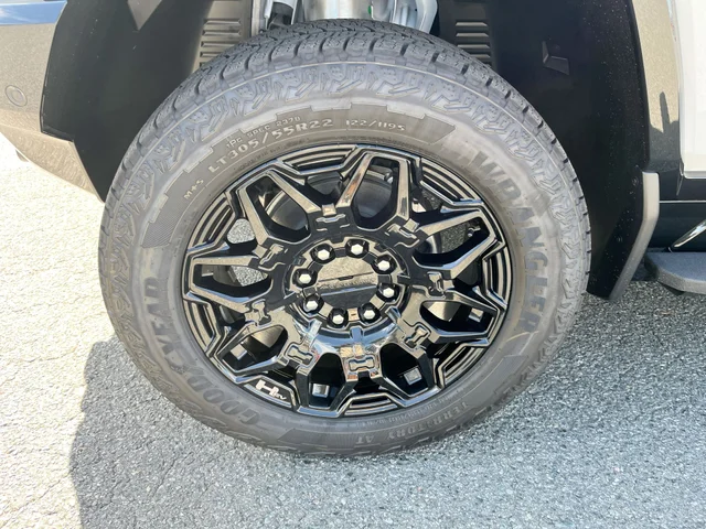 Nuevos GMC HUMMER EV SUV at Matthews in Liberty Buick GMC