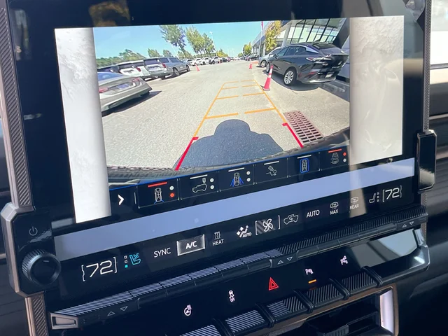 Nuevos GMC HUMMER EV SUV at Matthews in Liberty Buick GMC