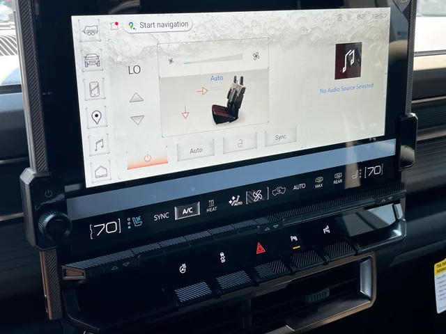 Nuevos GMC HUMMER EV SUV at Matthews in Liberty Buick GMC