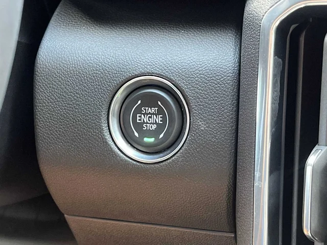 Nuevos GMC ACADIA at Matthews in Liberty Buick GMC
