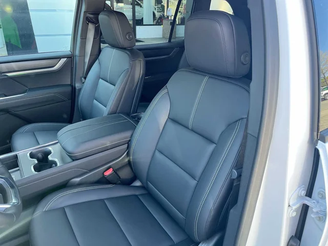 Nuevos GMC ACADIA at Matthews in Liberty Buick GMC