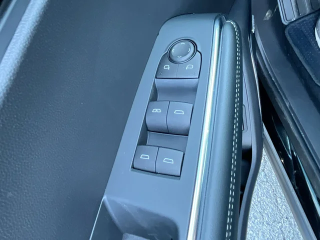 Nuevos GMC ACADIA at Matthews in Liberty Buick GMC