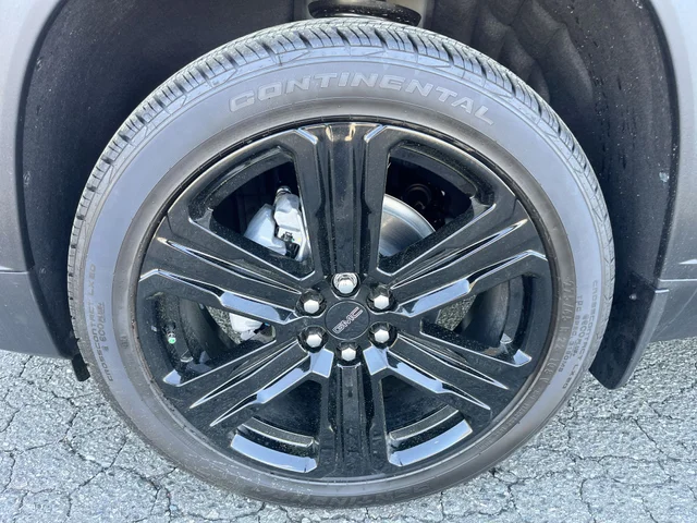 Nuevos GMC ACADIA at Matthews in Liberty Buick GMC