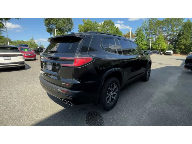 Nuevos GMC ACADIA at Matthews in Liberty Buick GMC