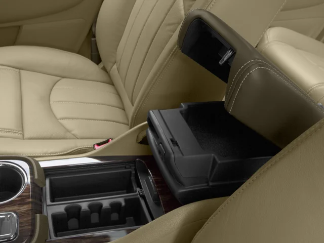 SEMINUEVOS GMC Acadia at Columbus in Bob Caldwell Chrysler Jeep Dodge Ram