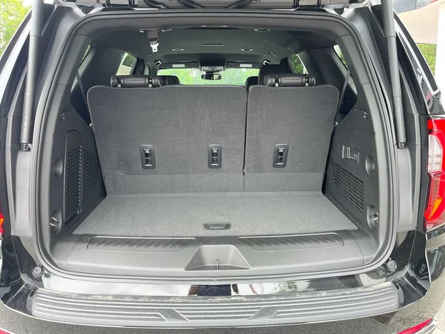 Nuevos GMC YUKON at Matthews in Liberty Buick GMC