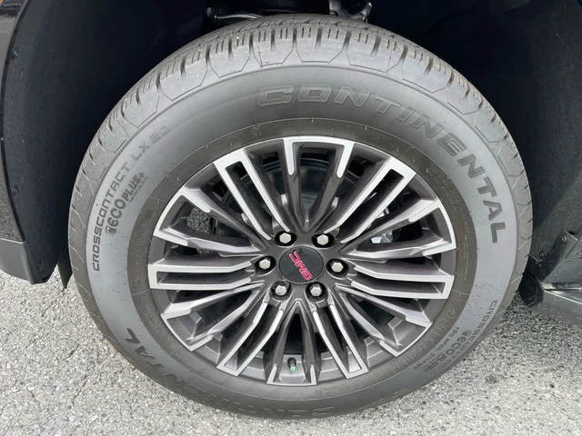 Nuevos GMC YUKON at Matthews in Liberty Buick GMC