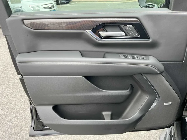 Nuevos GMC YUKON at Matthews in Liberty Buick GMC