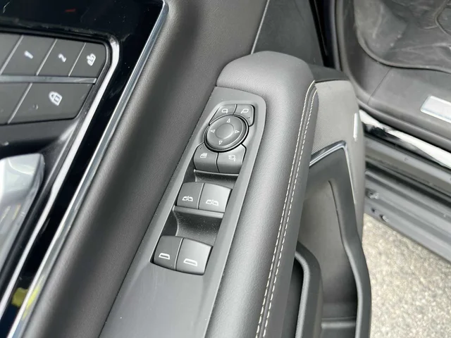 Nuevos GMC YUKON at Matthews in Liberty Buick GMC