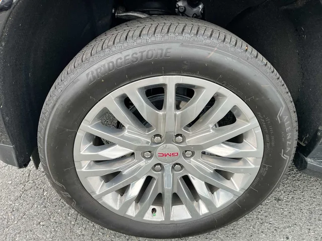 Nuevos GMC YUKON at Matthews in Liberty Buick GMC