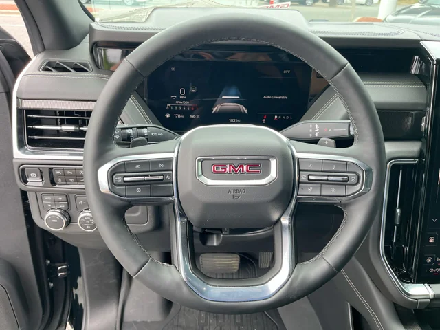 Nuevos GMC YUKON at Matthews in Liberty Buick GMC