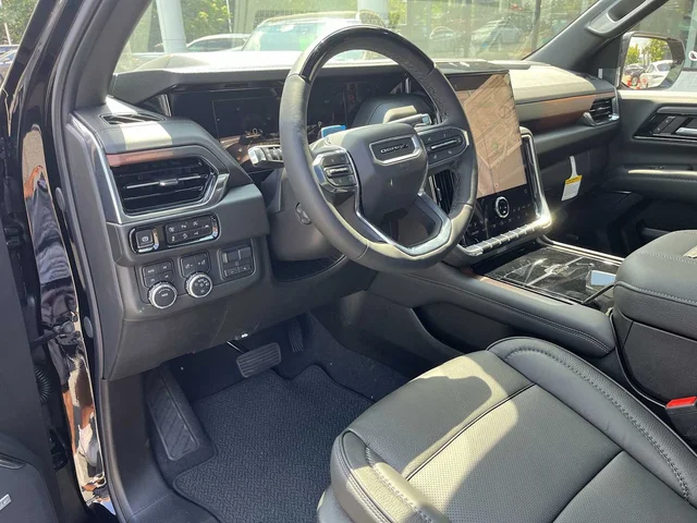 Nuevos GMC YUKON at Matthews in Liberty Buick GMC