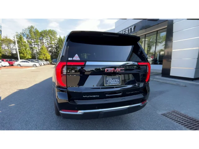 Nuevos GMC YUKON XL at Matthews in Liberty Buick GMC
