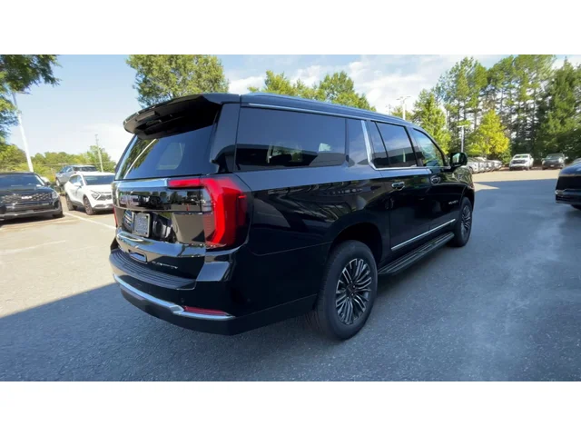Nuevos GMC YUKON XL at Matthews in Liberty Buick GMC