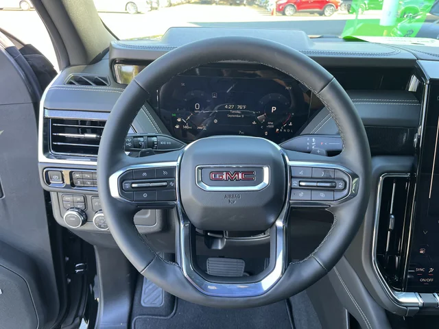 Nuevos GMC YUKON XL at Matthews in Liberty Buick GMC
