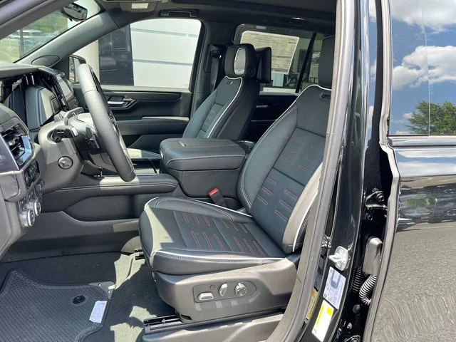 Nuevos GMC YUKON at Matthews in Liberty Buick GMC