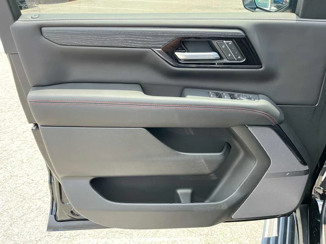 Nuevos GMC YUKON at Matthews in Liberty Buick GMC