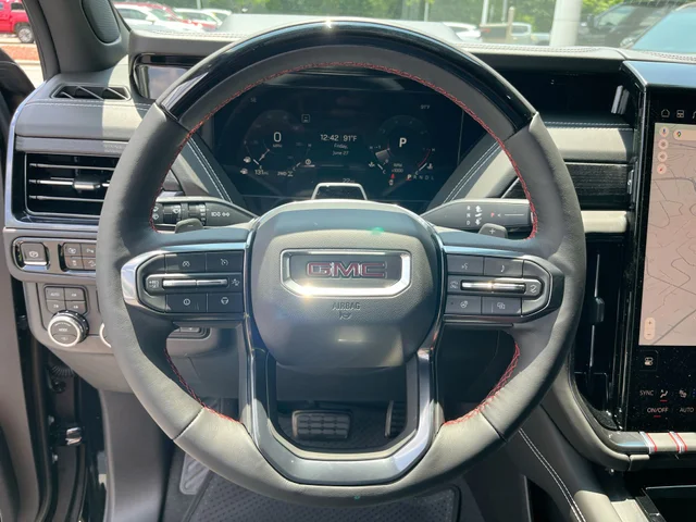 Nuevos GMC YUKON at Matthews in Liberty Buick GMC