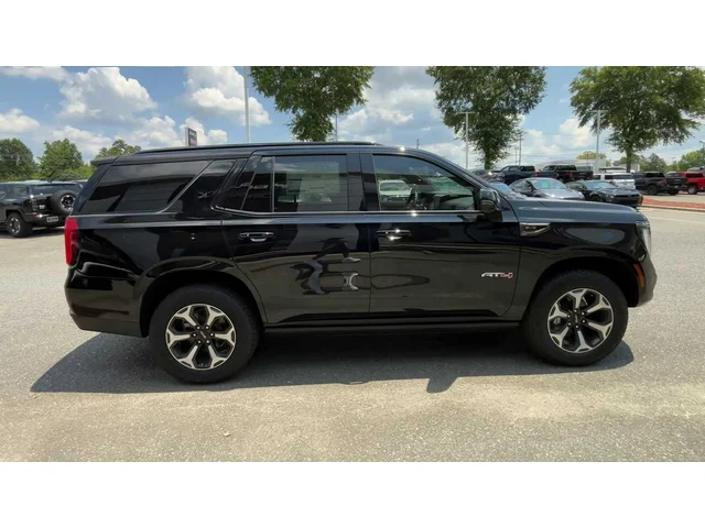 Nuevos GMC YUKON at Matthews in Liberty Buick GMC