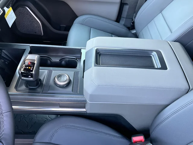Nuevos GMC HUMMER EV PICKUP at Matthews in Liberty Buick GMC