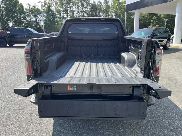 Nuevos GMC SIERRA EV at Matthews in Liberty Buick GMC