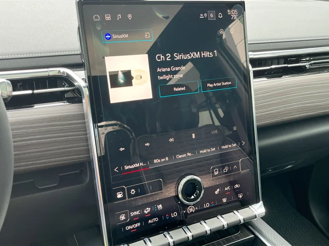 Nuevos GMC SIERRA EV at Matthews in Liberty Buick GMC