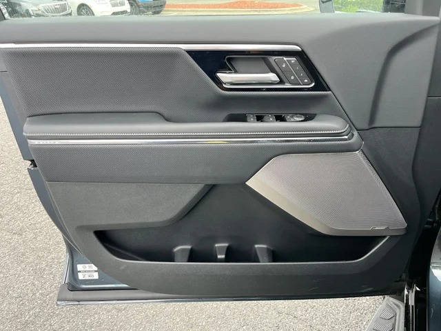 Nuevos GMC SIERRA EV at Matthews in Liberty Buick GMC
