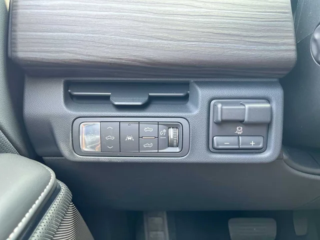 Nuevos GMC SIERRA EV at Matthews in Liberty Buick GMC