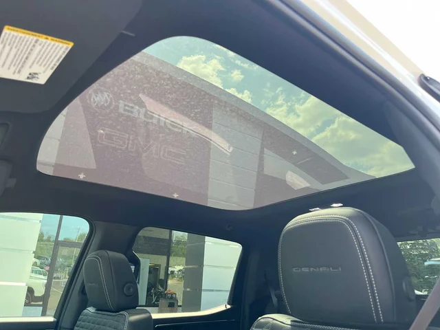 Nuevos GMC SIERRA EV at Matthews in Liberty Buick GMC