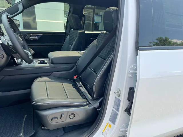 Nuevos GMC SIERRA EV at Matthews in Liberty Buick GMC