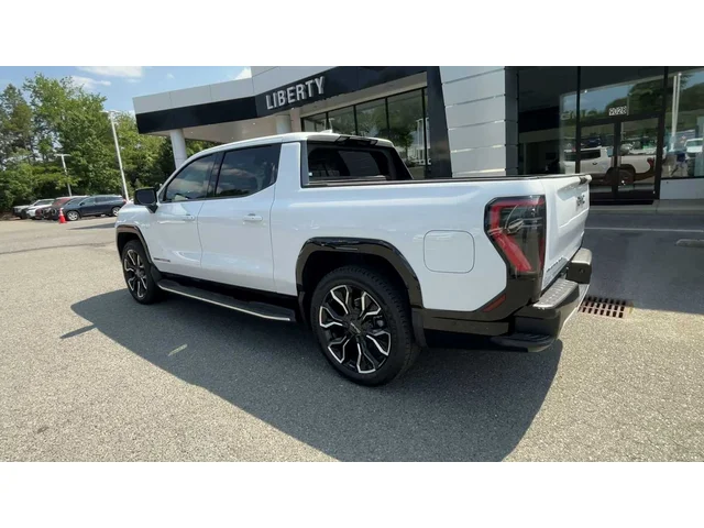 Nuevos GMC SIERRA EV at Matthews in Liberty Buick GMC